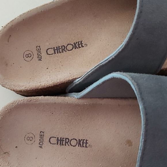 Blue gray Cherokee brand sandals size 8 - Picture 2 of 4